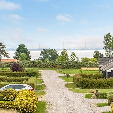 Dejlig Bolig I Rudkøbing Med Køkken *